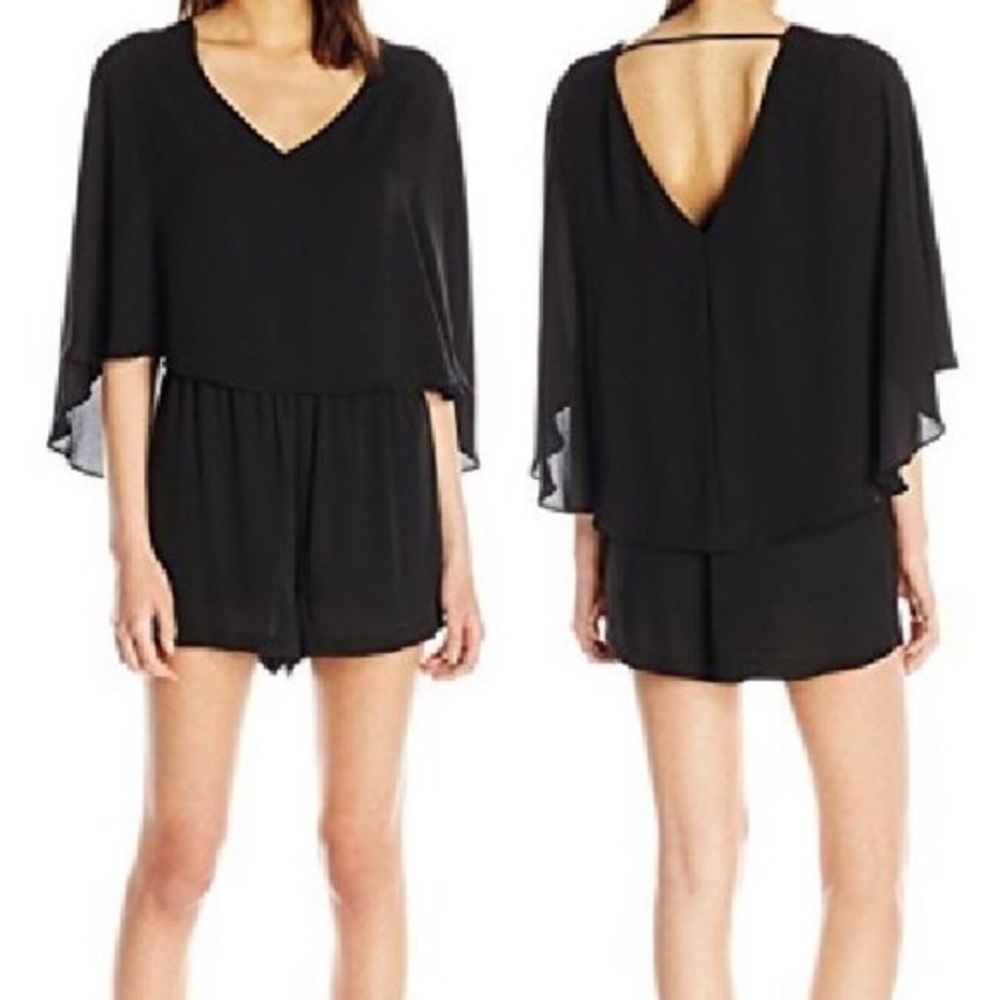 NWT BCBG Maxazria V-Neck Romper with Cape Sleeves (OVERSIZE-FITS SIZE SMALL)